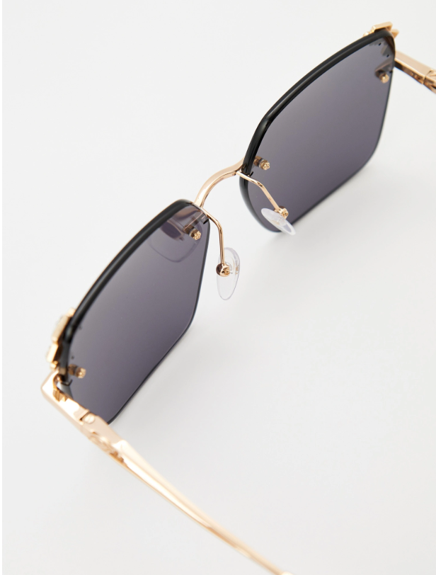 Солнцезащитные очки Blumarine 229S 300